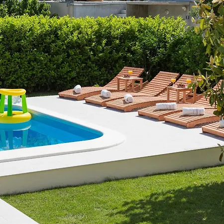 Logan * Каштела